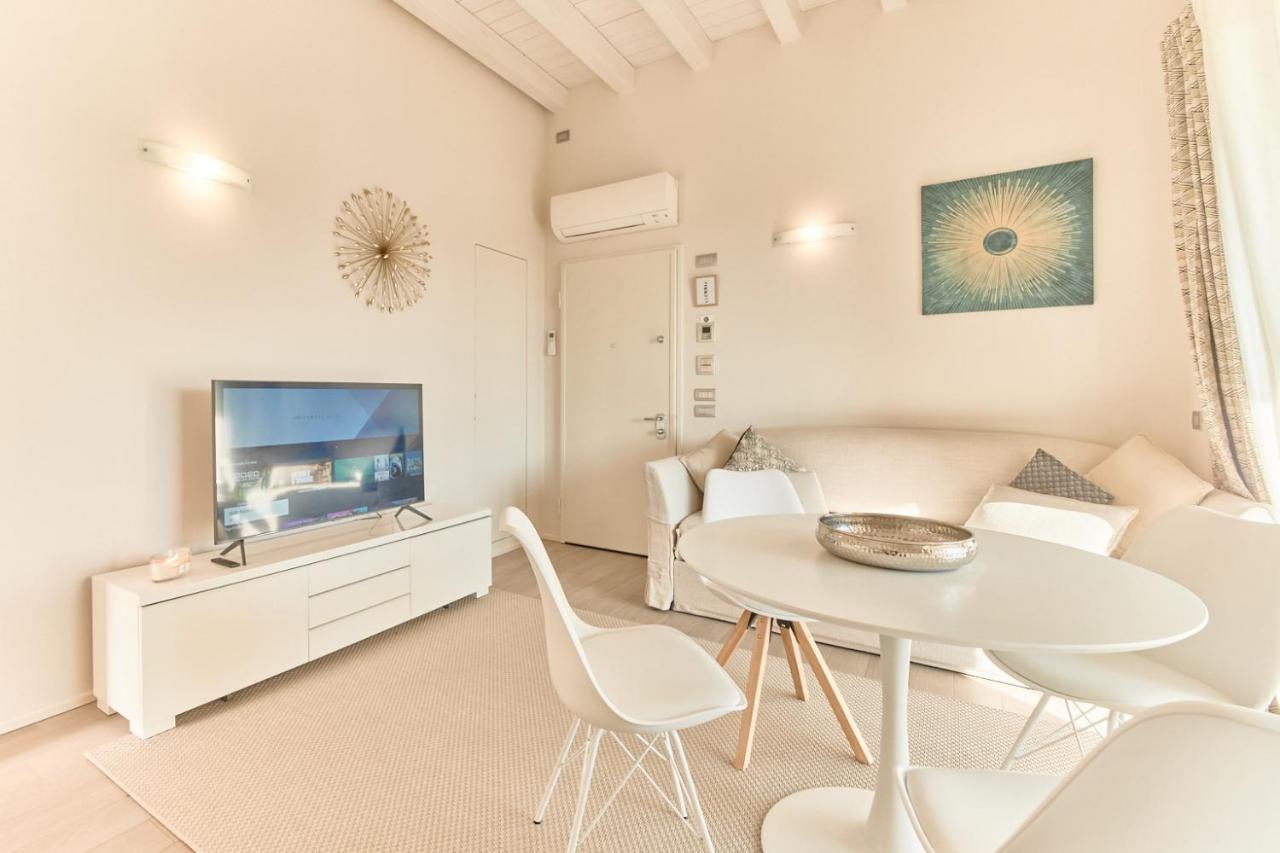 Warda A12 Apartment Desenzano del Garda Exterior foto